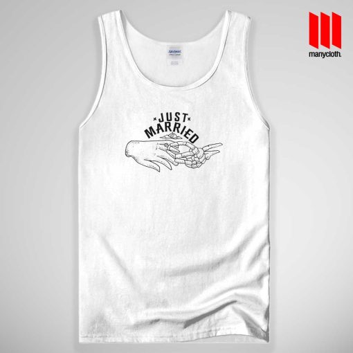 Just Married Love Tank Top Unisex