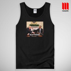 Obama Flips Off Trump Tank Top Unisex