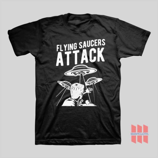 Flying Saucers Attack T-shirt